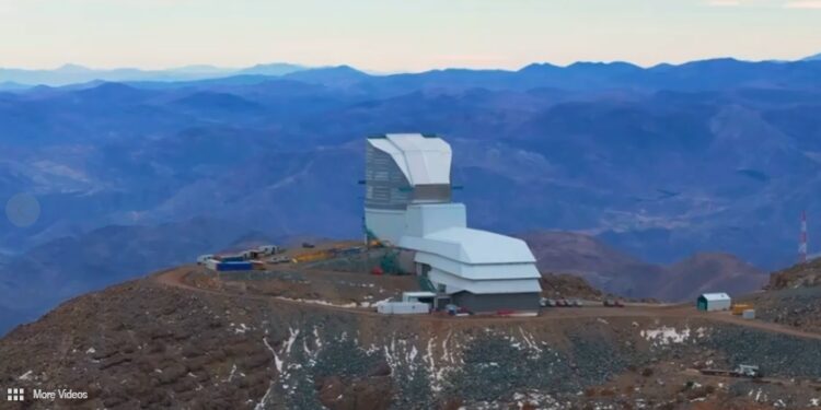Observatório espacial com a maior câmera digital já feita começa a funcionar