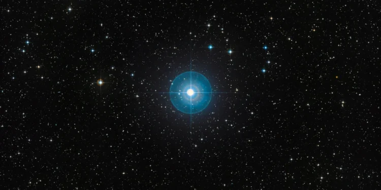 Astrônomos encontram planeta após mais de dez anos de observação