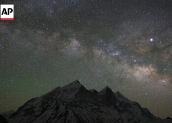 Astrônomos encontram açúcar escondido no espaço interestelar